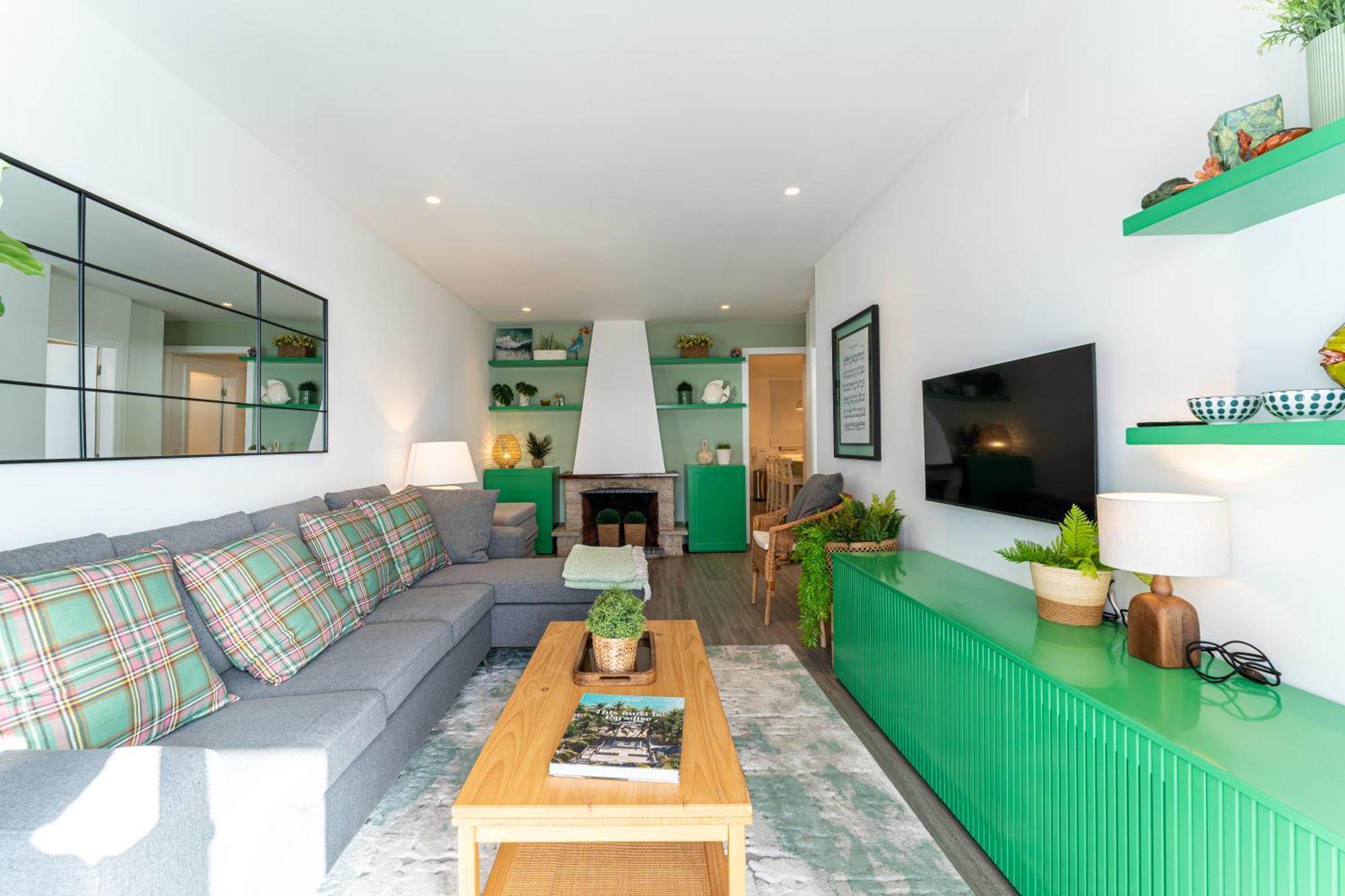Apartment T2 Dina's Place Nazare